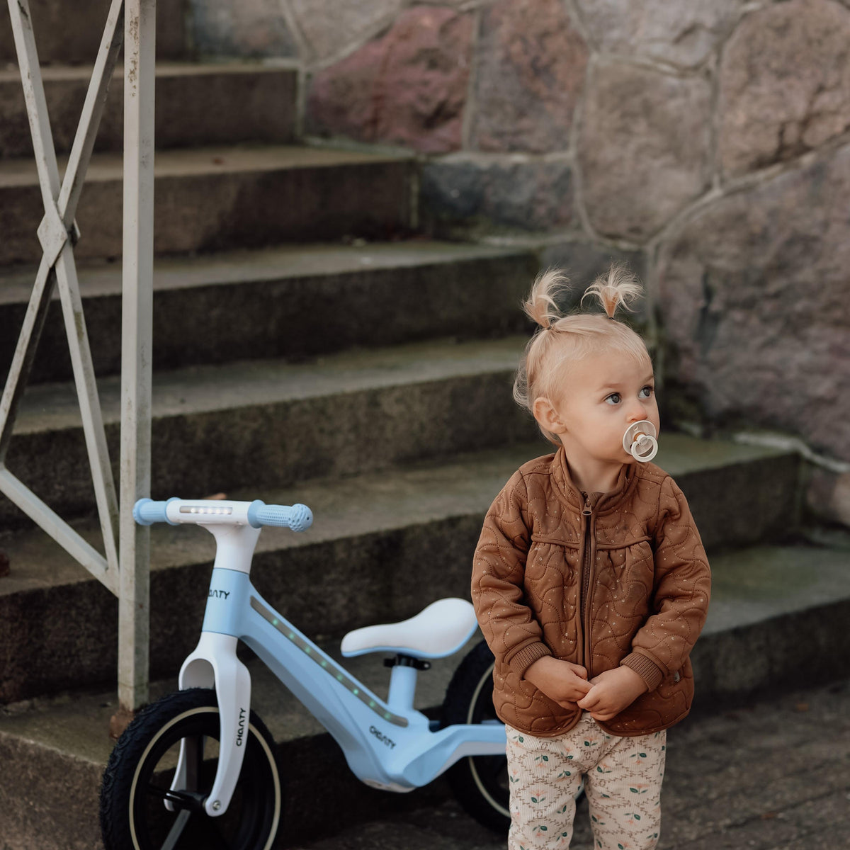 Chanty Go Blå Löpcykel | Med integrerat ljus