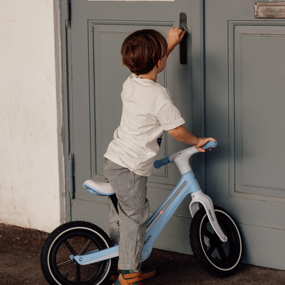 Chanty Go Blå Löpcykel | Med integrerat ljus